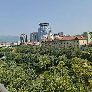 Penthahouse Shallvare Appartamento Tirana